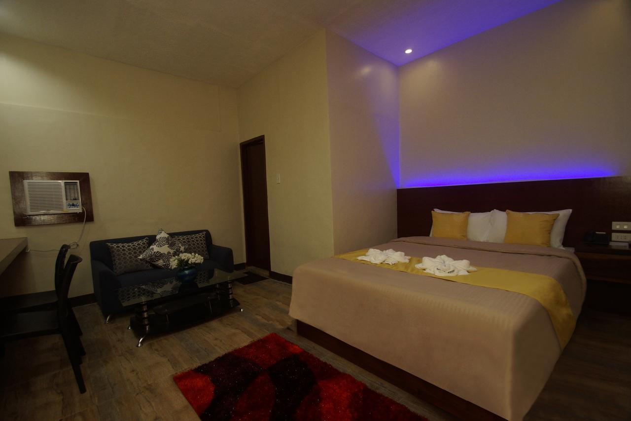 Hacasi Hotel Anibong Exteriör bild